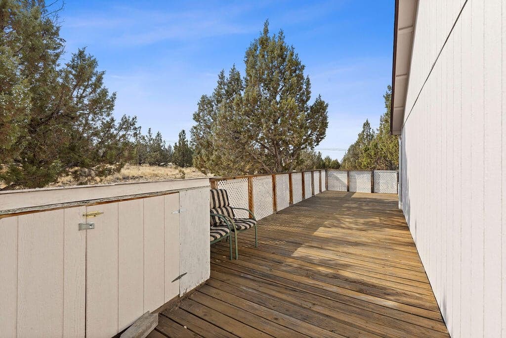 Photo of 5660 SE Jerry Drive 31 of 32