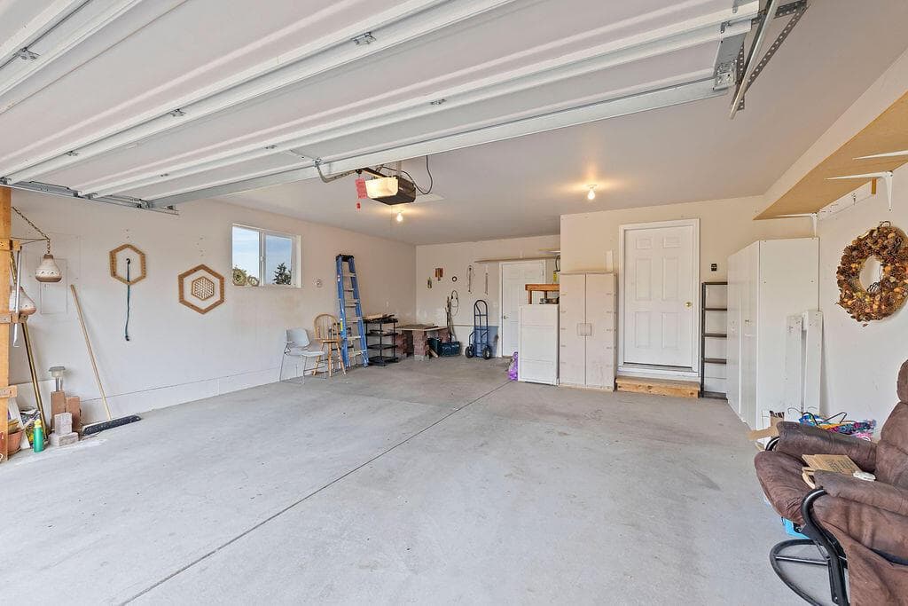 Photo of 5660 SE Jerry Drive 30 of 32