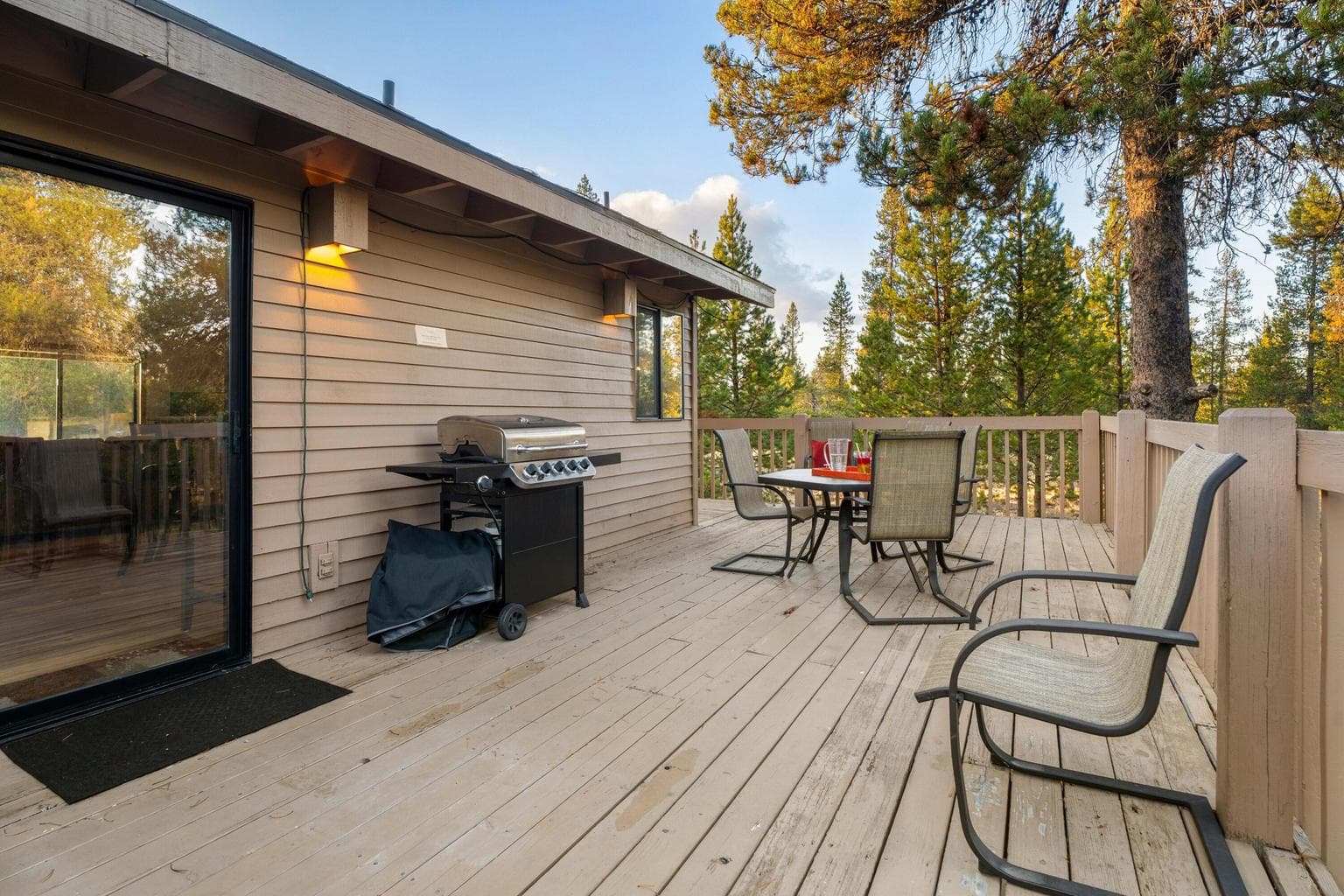 Photo of 57656 Red Alder Lane 11 of 31