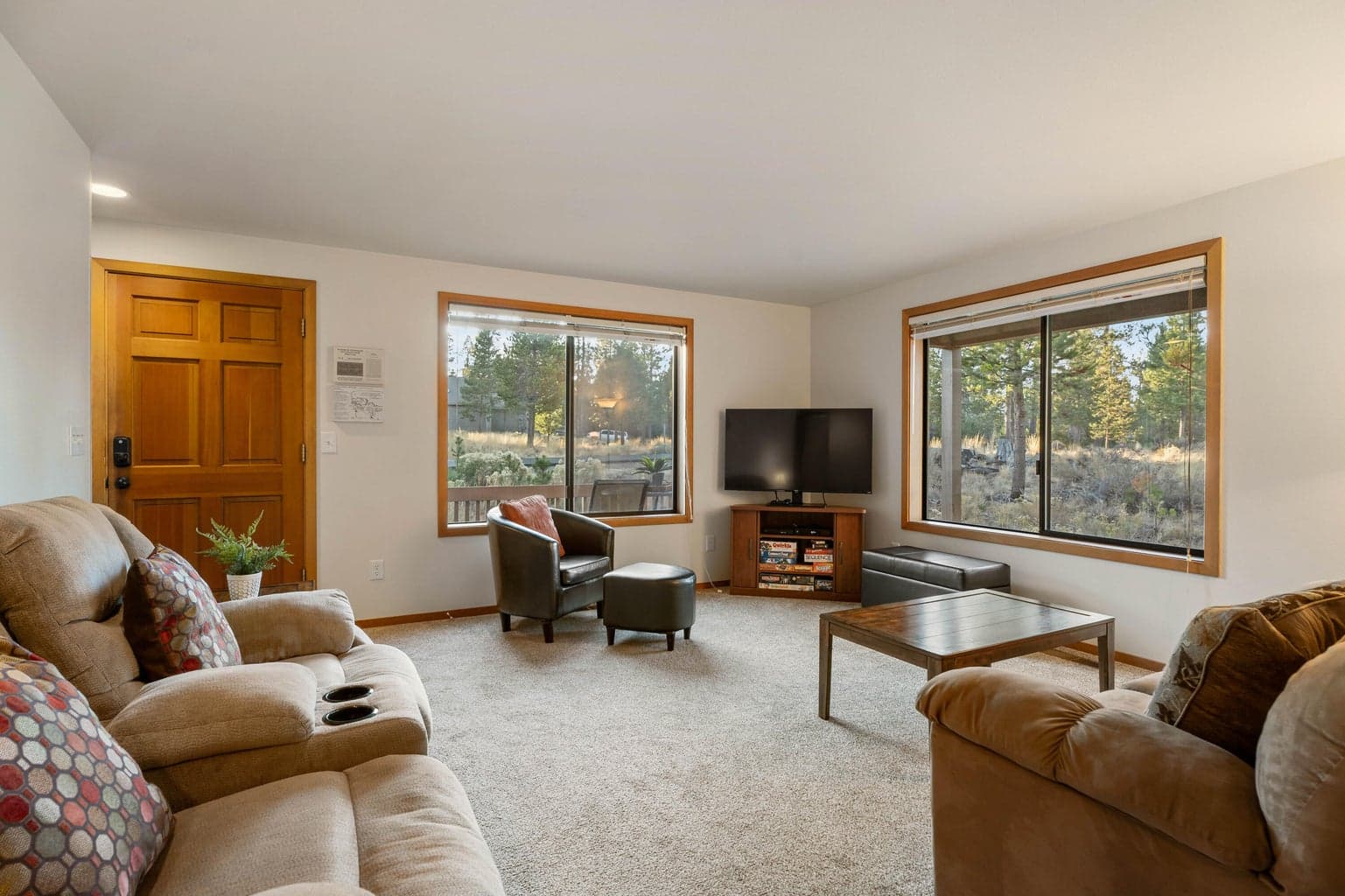 Photo of 57656 Red Alder Lane 19 of 31
