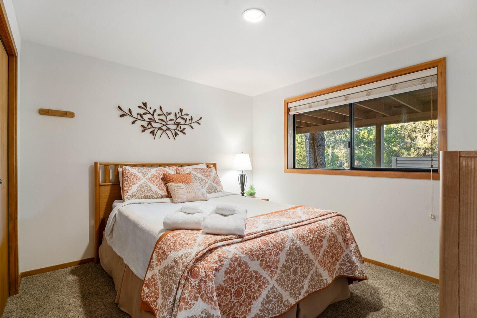 Photo of 57656 Red Alder Lane 21 of 31