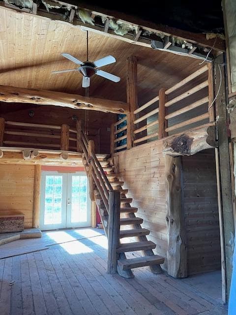 Floor level entry