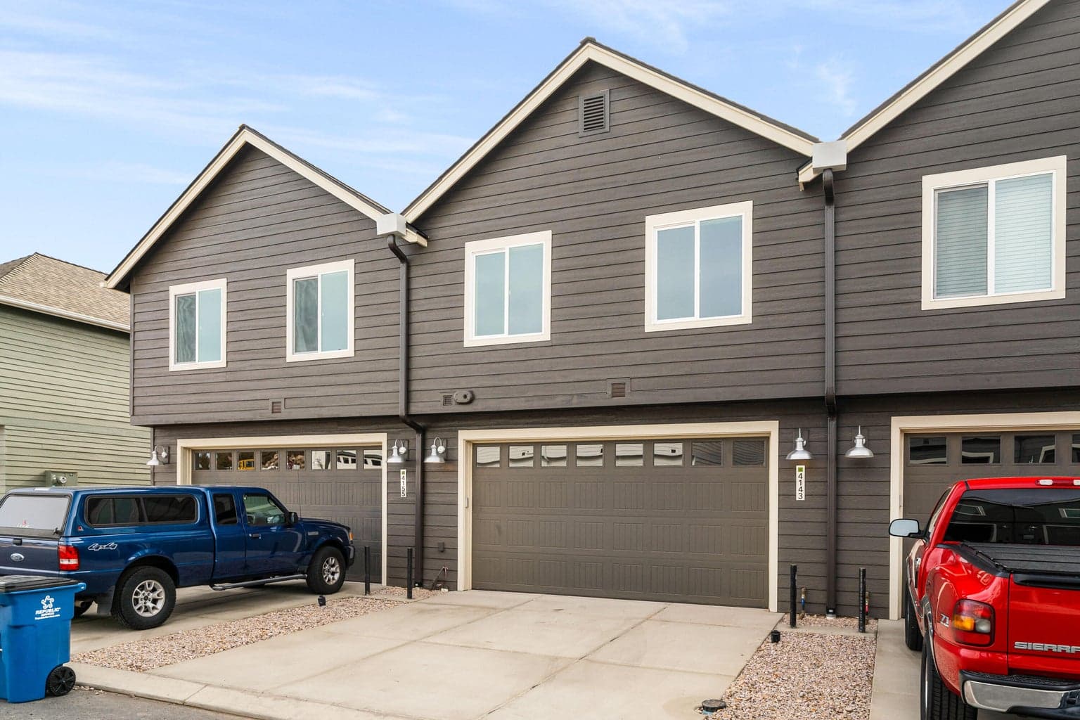 Photo of 4143 SW 39th Street 21 of 26