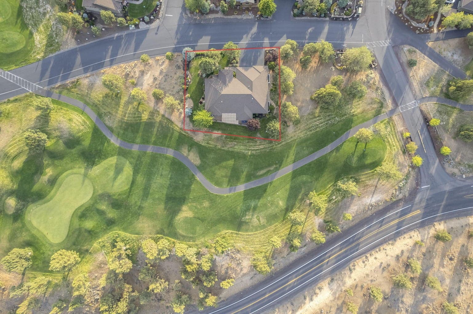 Photo of 500 Victoria Falls Drive 6 of 43