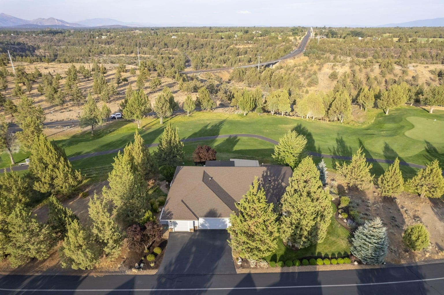 Photo of 500 Victoria Falls Drive 34 of 43