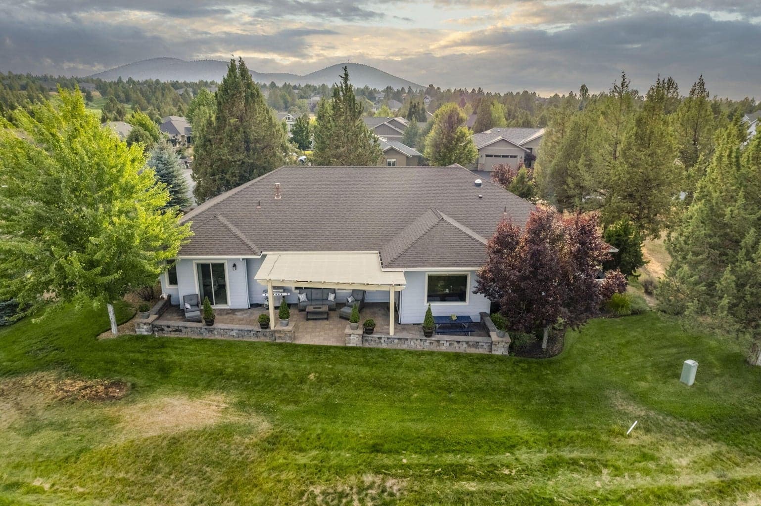 Photo of 500 Victoria Falls Drive 41 of 43