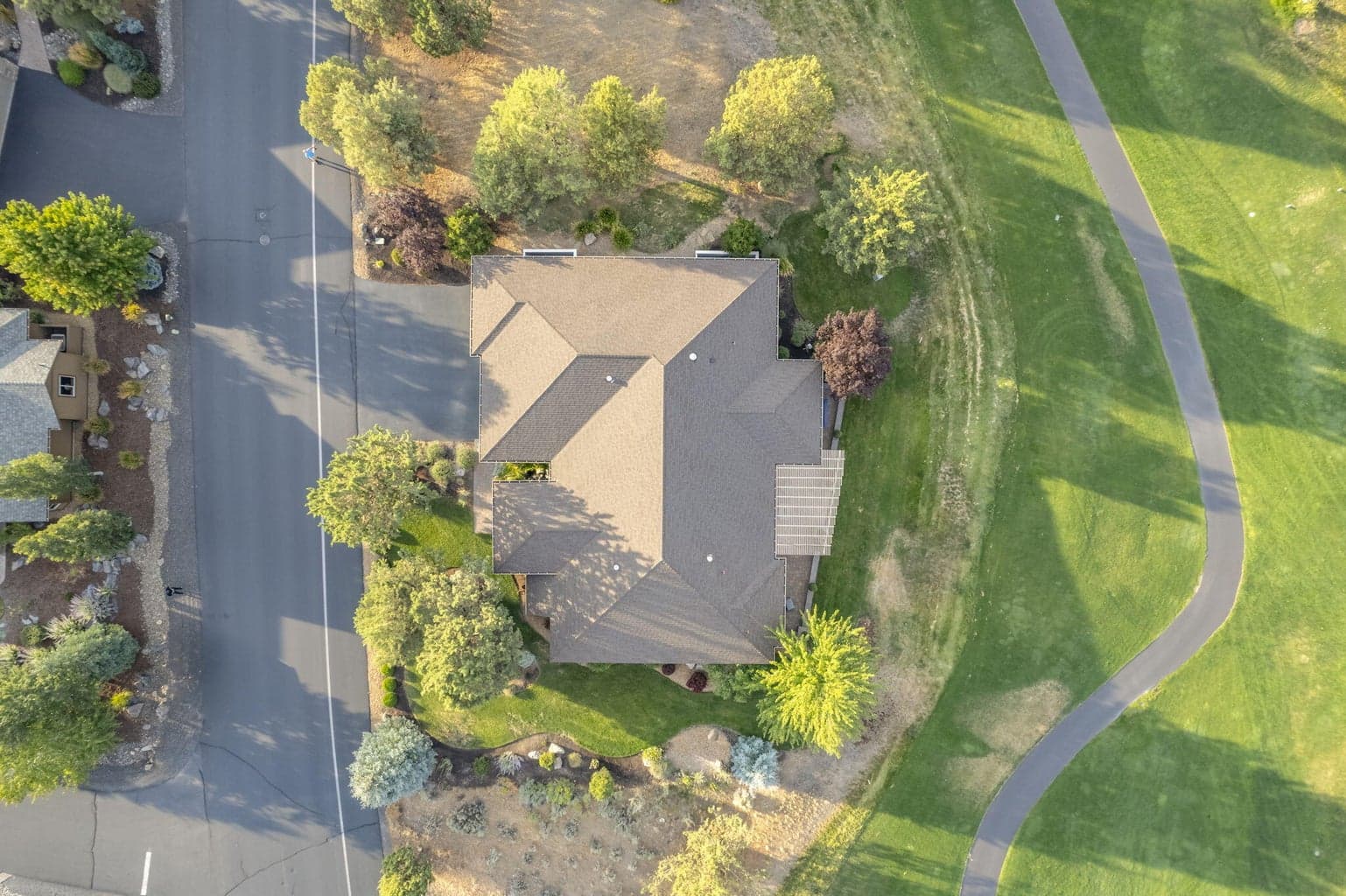 Photo of 500 Victoria Falls Drive 42 of 43