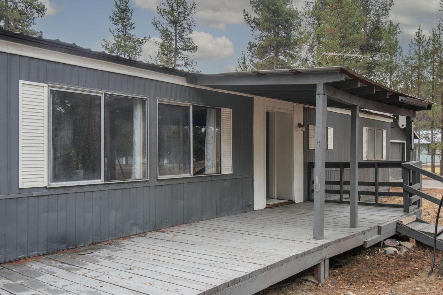 Photo of 52536 Deer Field Drive 3 of 25