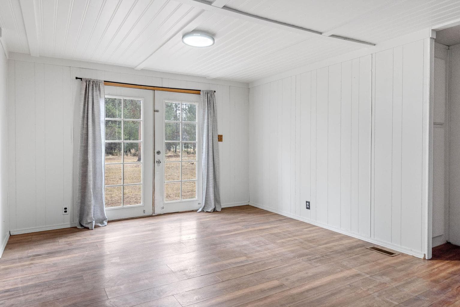 Photo of 52536 Deer Field Drive 11 of 25