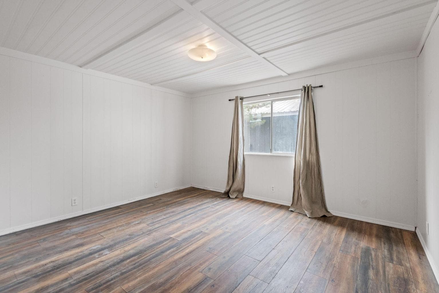 Photo of 52536 Deer Field Drive 16 of 25