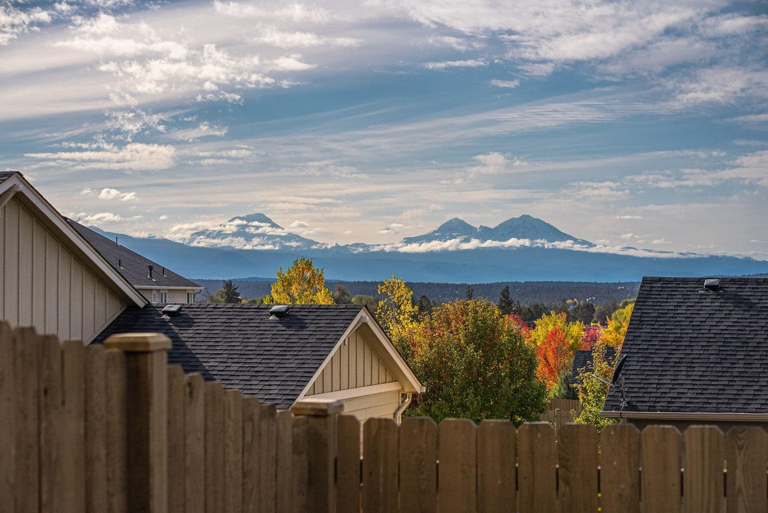 Photo of 4664 Volcano View 3 of 36
