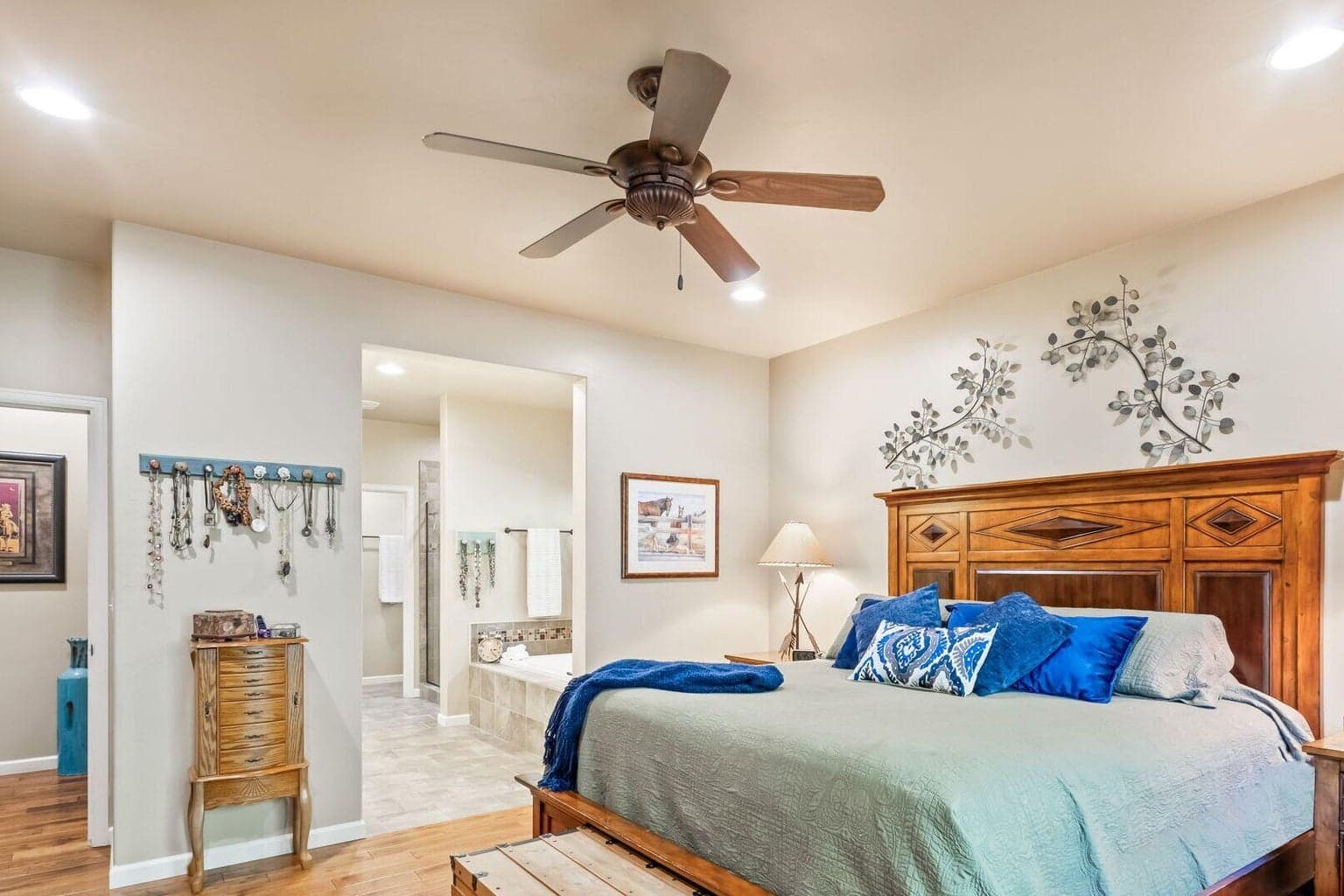 Photo of 370 Avocet Court 23 of 55