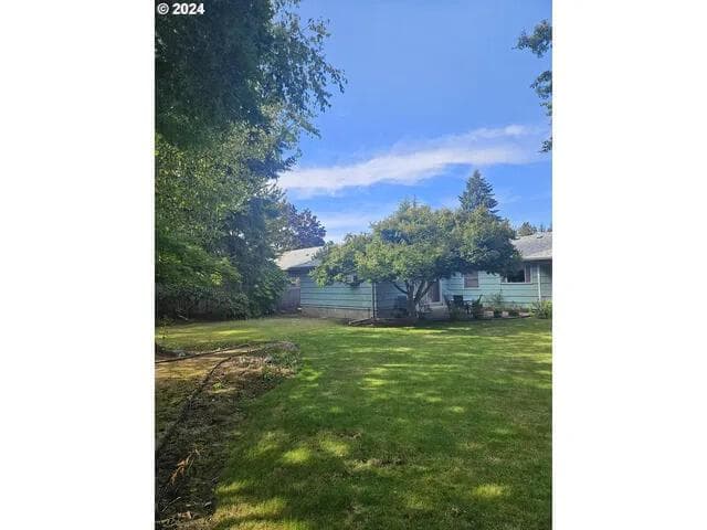 250 Hawthorne, Eugene, 97404