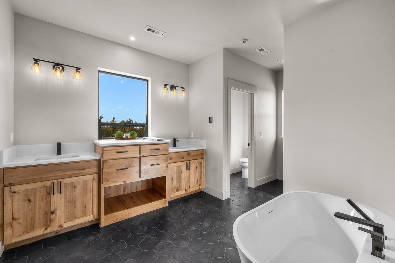 primary bath