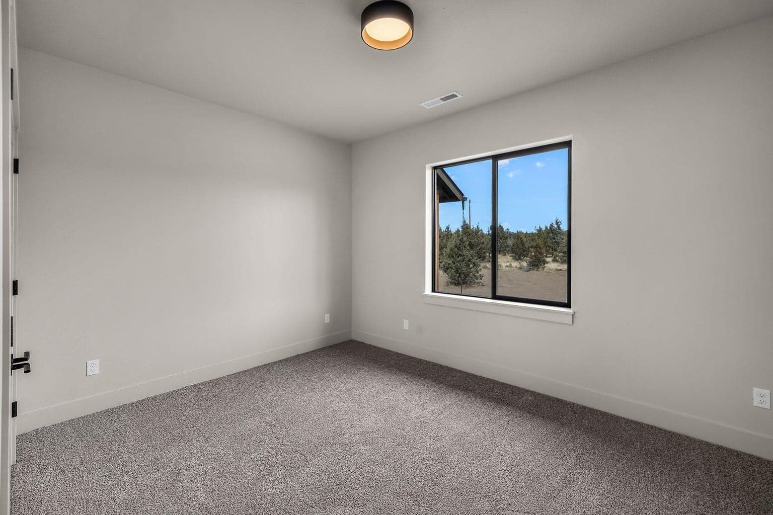 second guest bedroom