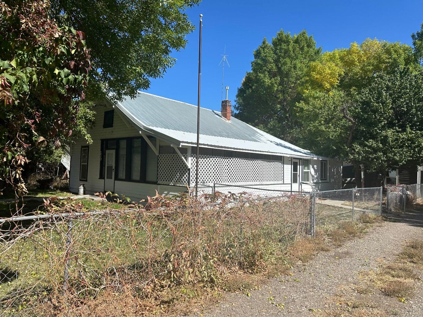 270 Green, Paisley, 97636