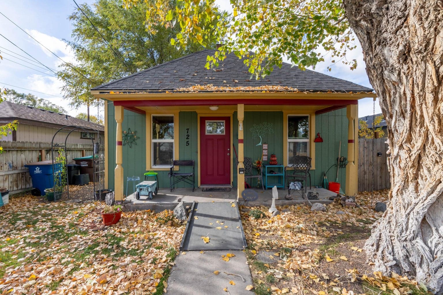 Photo of 725 Beaver 1 of 40
