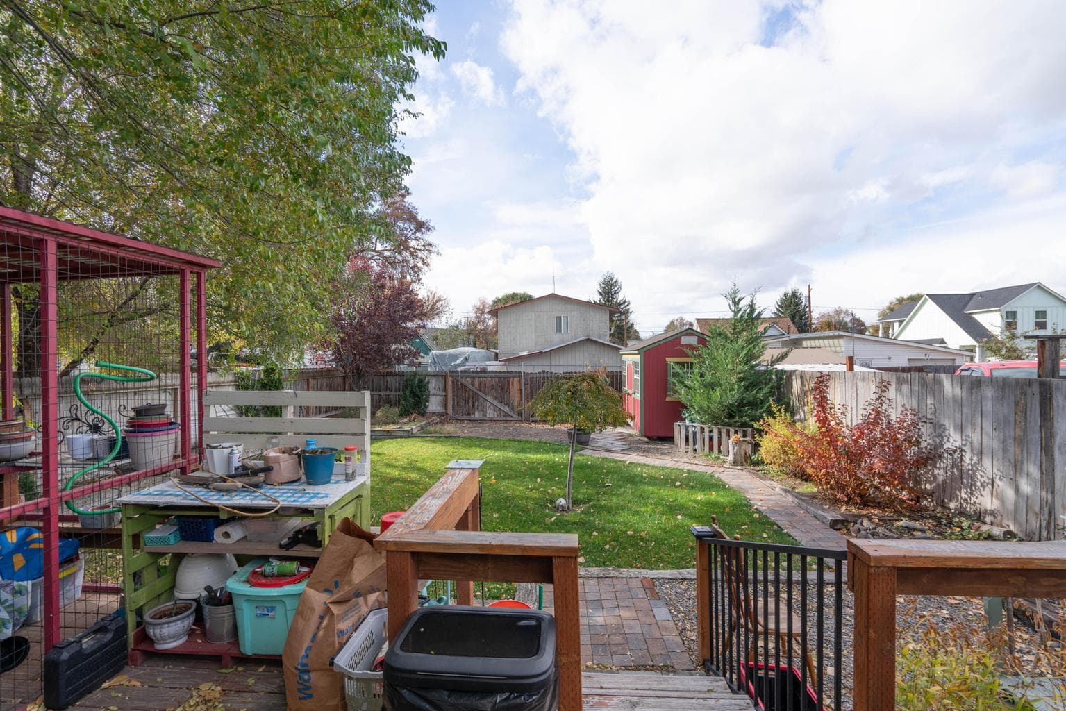 Photo of 725 NW Beaver Street 20 of 40