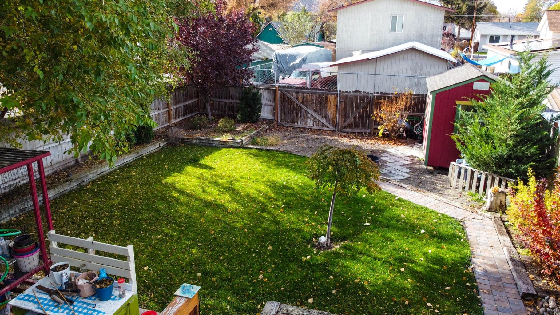 Photo of 725 NW Beaver Street 28 of 40