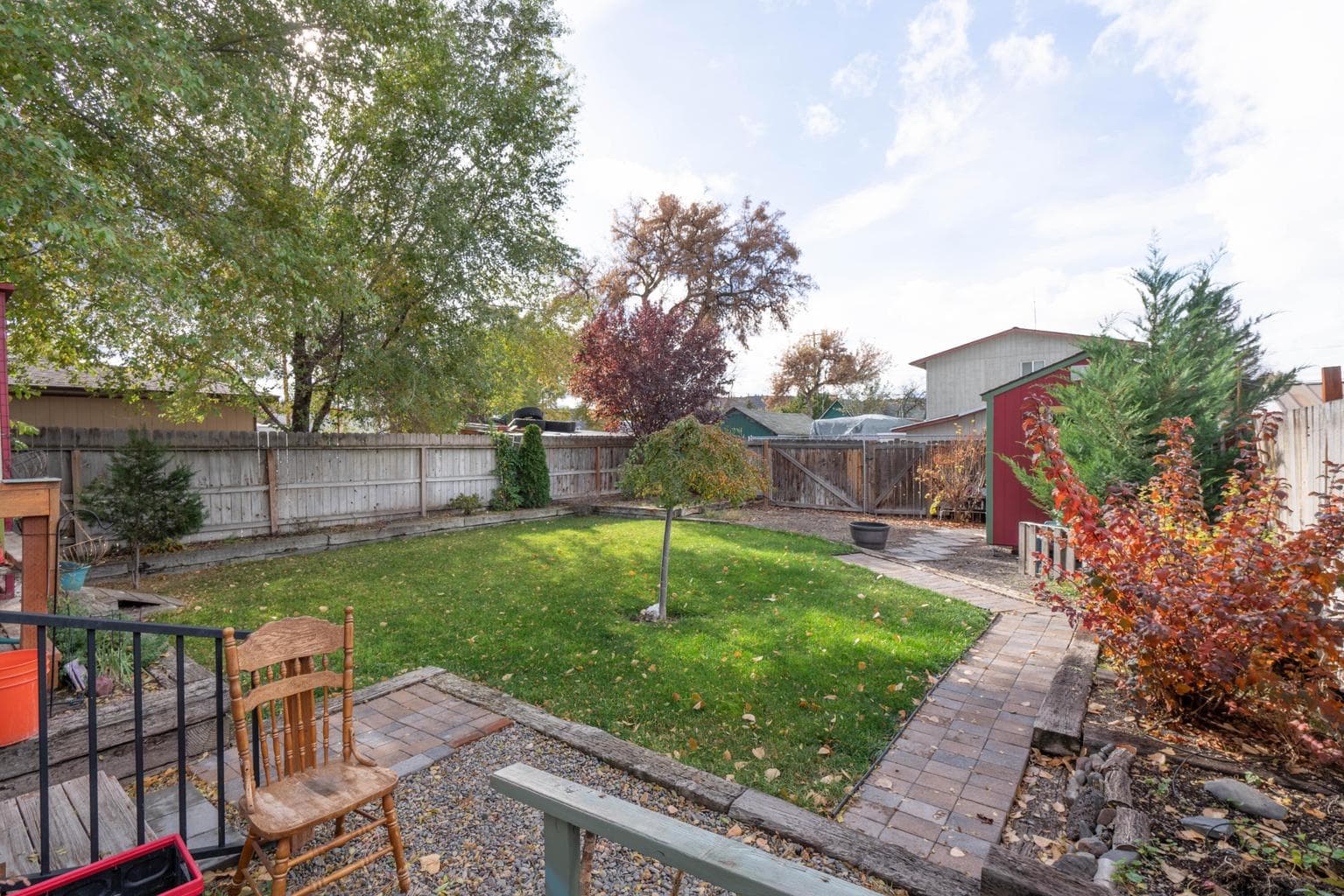 Photo of 725 NW Beaver Street 29 of 40