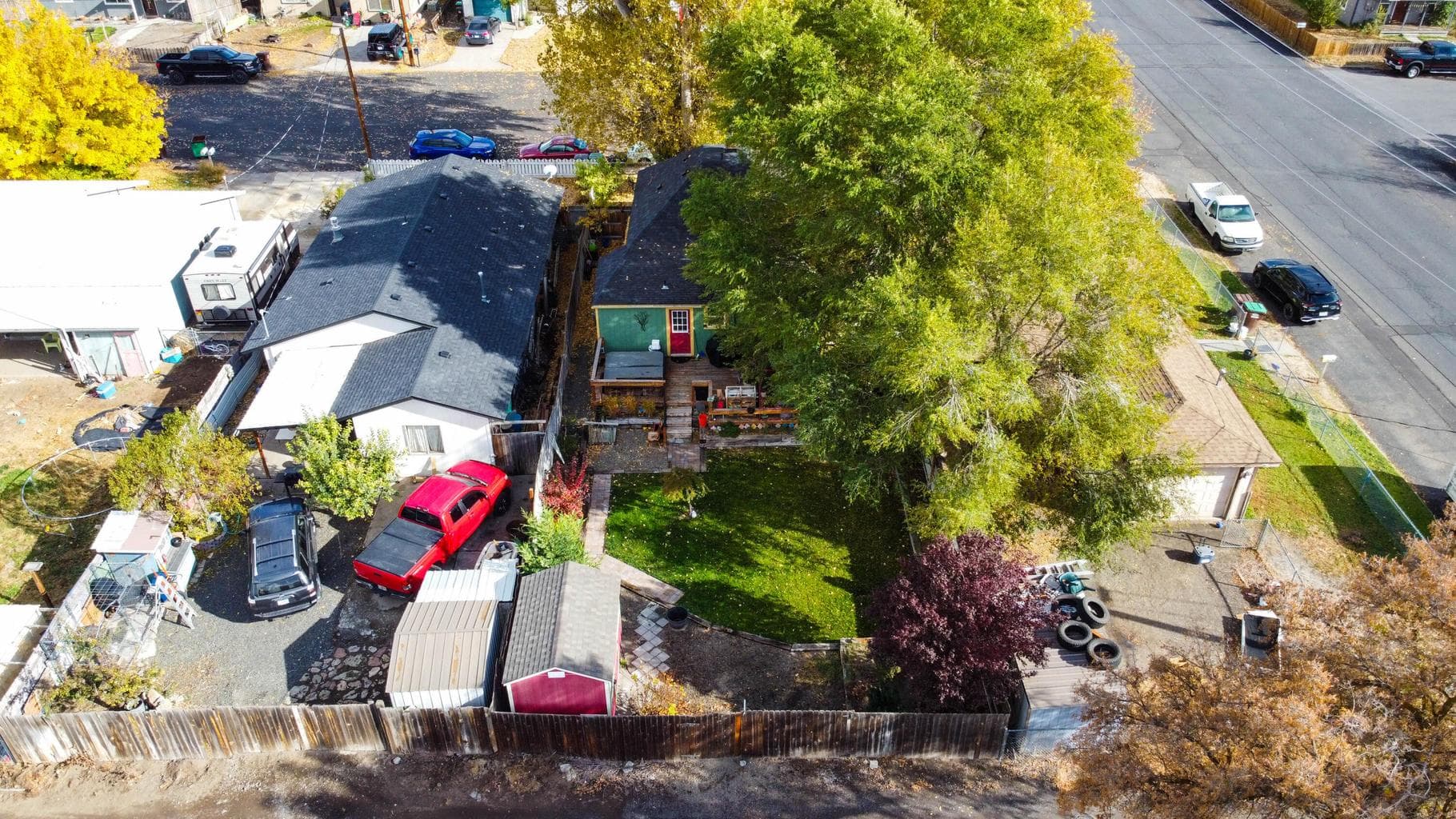 Photo of 725 NW Beaver Street 37 of 40