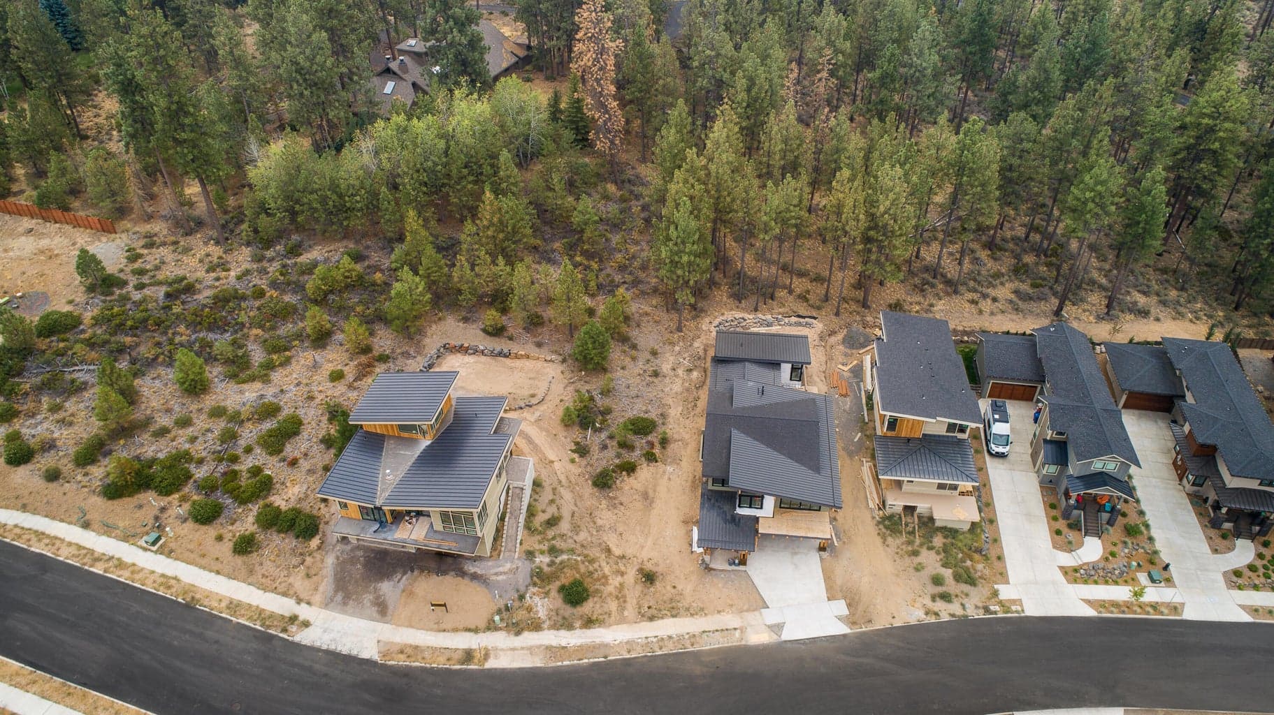 Photo of 61152 Beverly Way 2 of 11