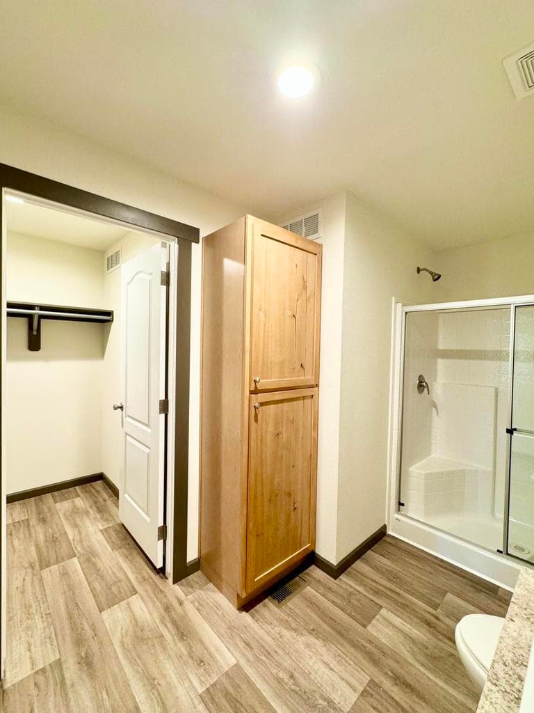 Photo of 11504 Sun Forest Drive 8 of 18