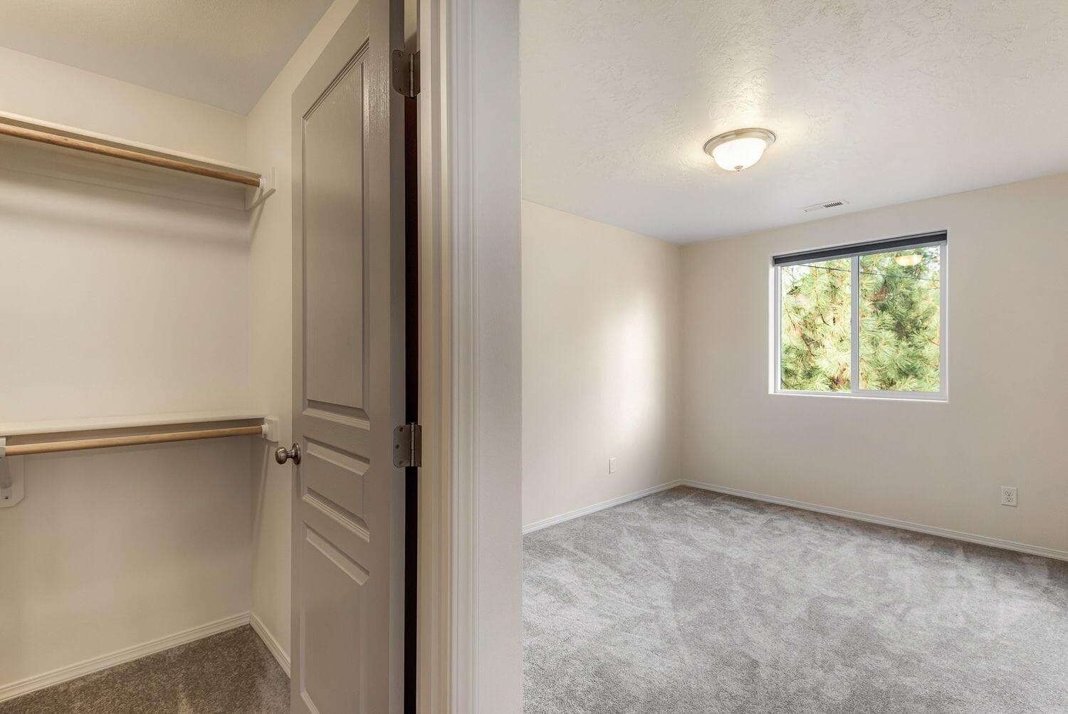 Photo of 356 W Jefferson Avenue 19 of 22