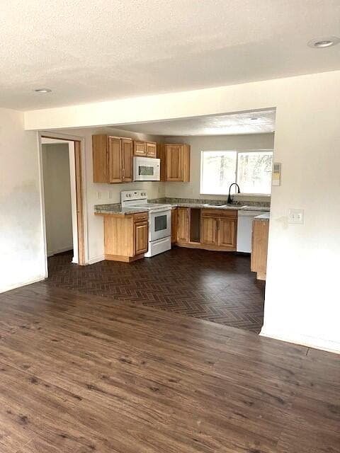 Photo of 16022 Bull Bat Lane 6 of 19