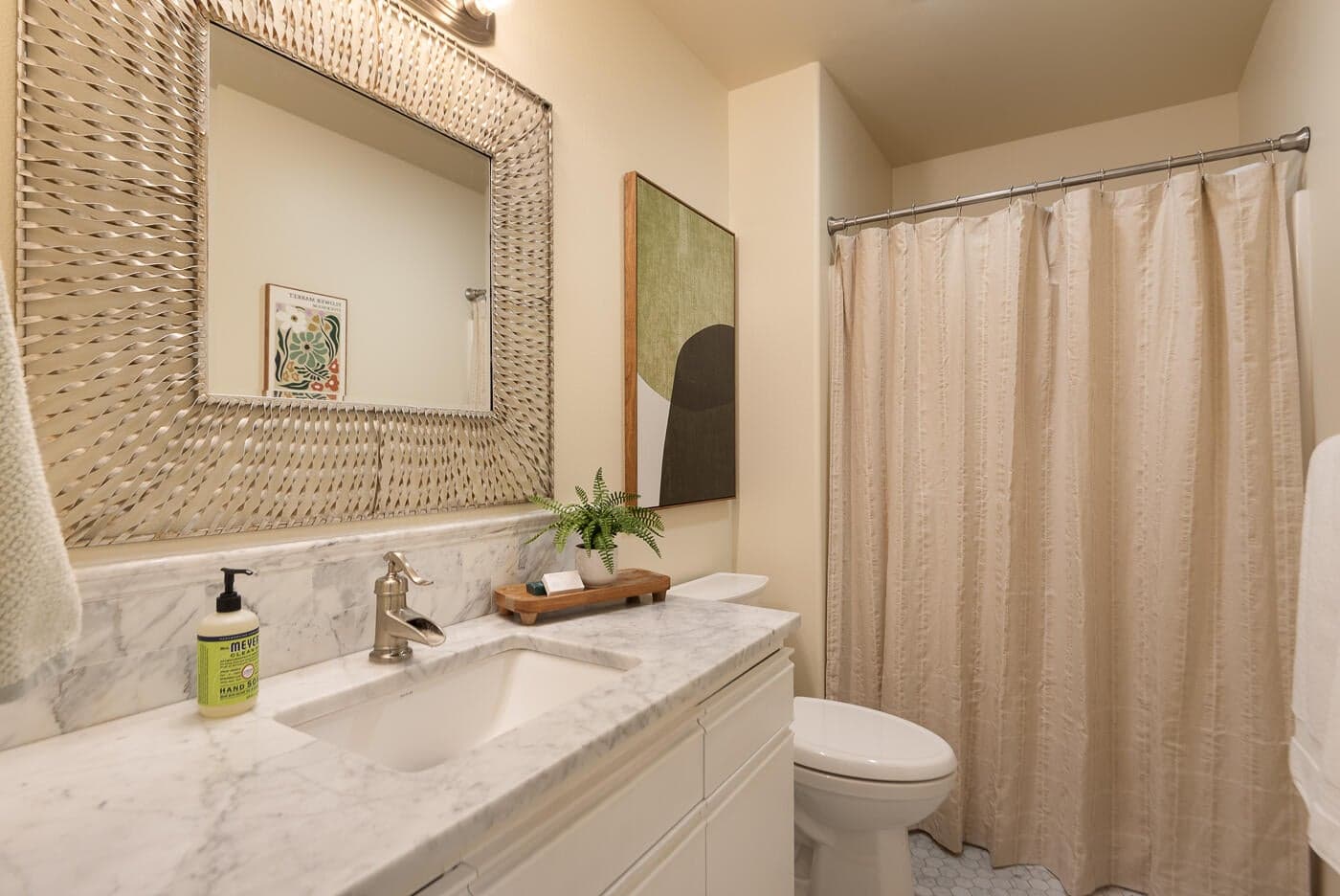 Photo of 2112 Mountain Quail Drive 16 of 18