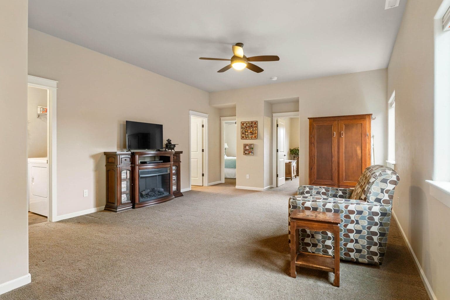 Photo of 2850 Yew Park Lane 12 of 28