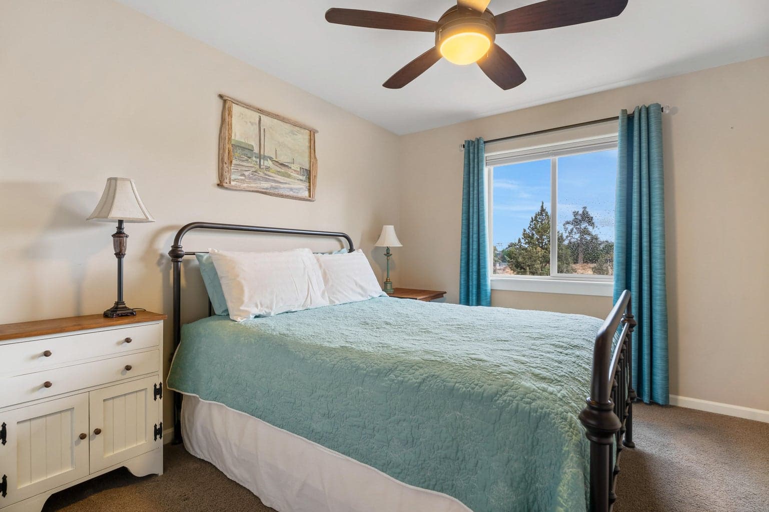 Photo of 2850 Yew Park Lane 16 of 28