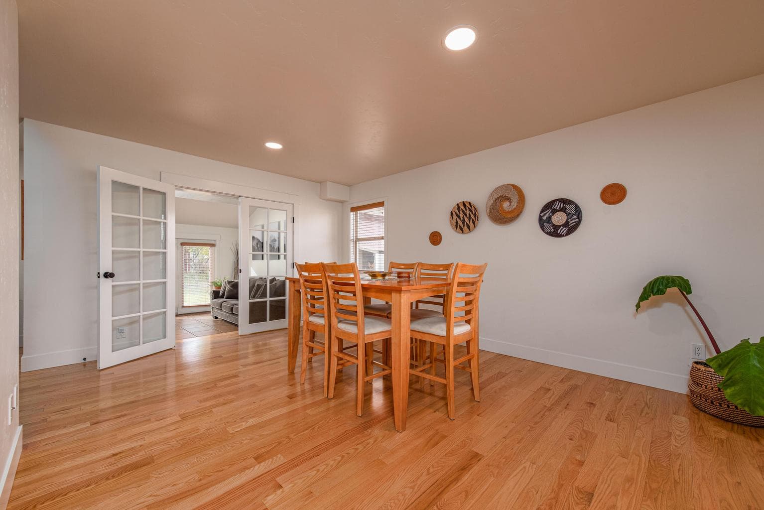 Photo of 544 Apollo Road 29 of 51