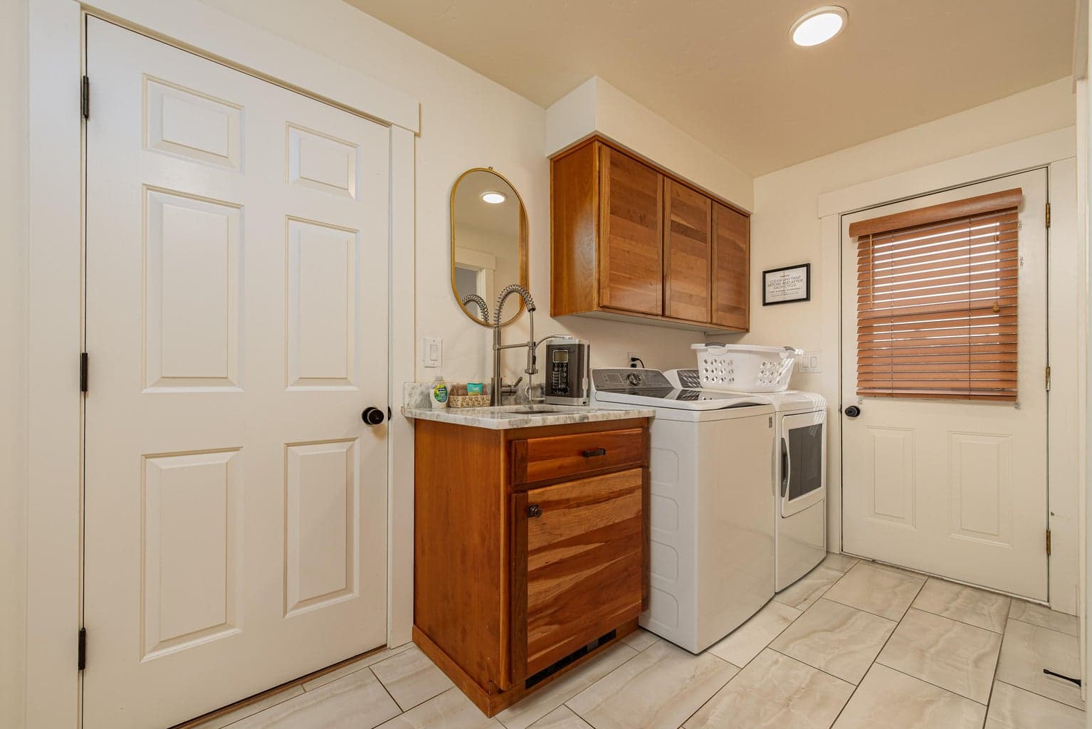 Photo of 544 Apollo Road 33 of 51