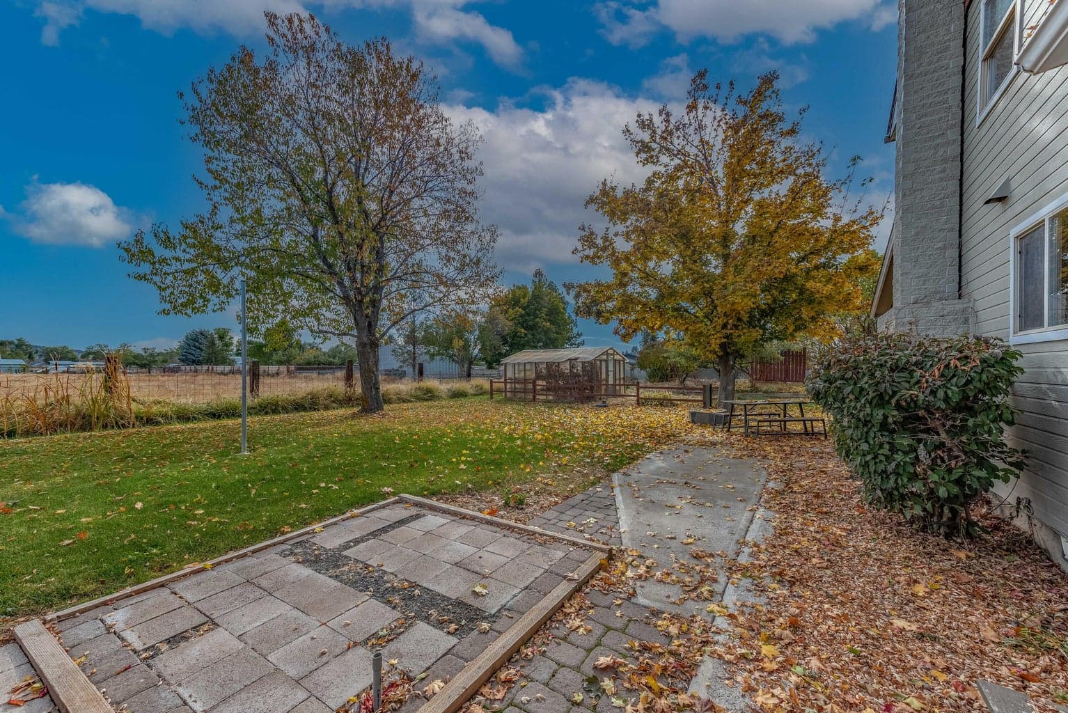 Photo of 544 Apollo Road 18 of 51