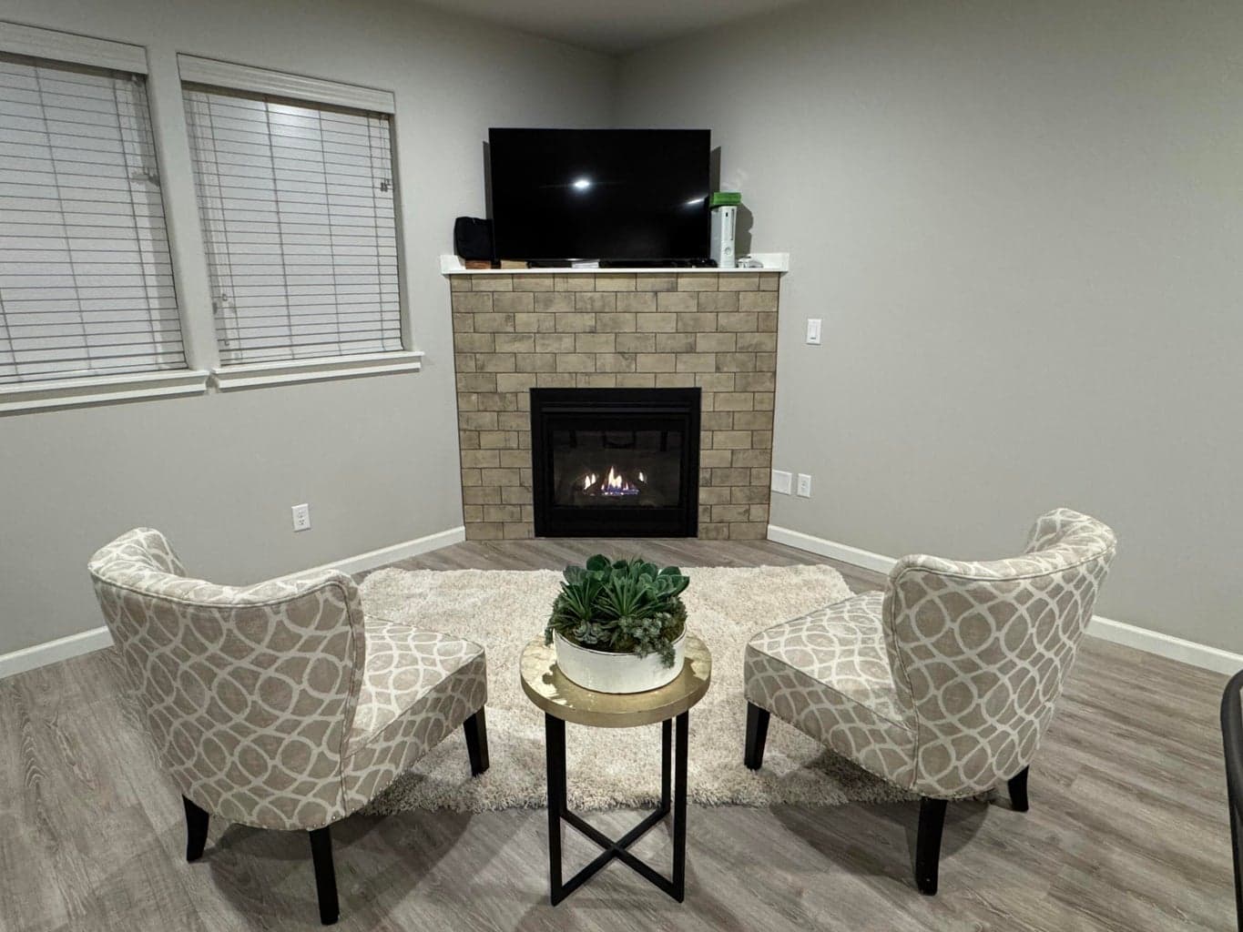 Photo of 190 NW 30th Street 6 of 27