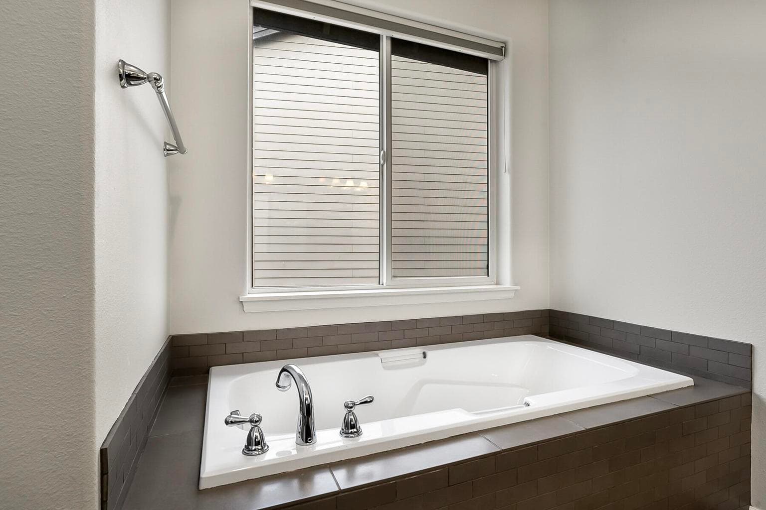 Soaking Tub