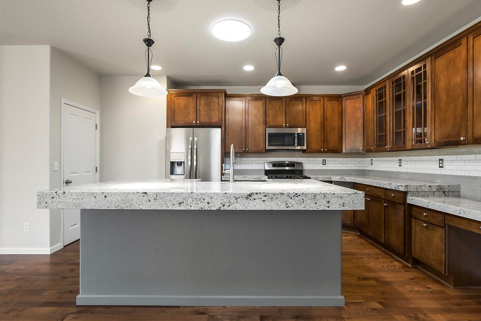 Photo of 2865 SW 49th Street 22 of 44