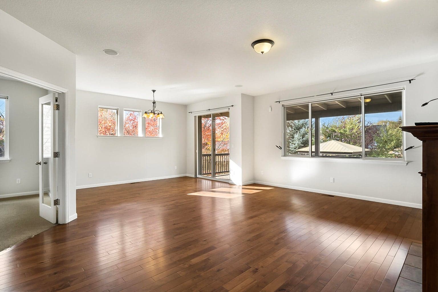 Photo of 2865 SW 49th Street 23 of 44