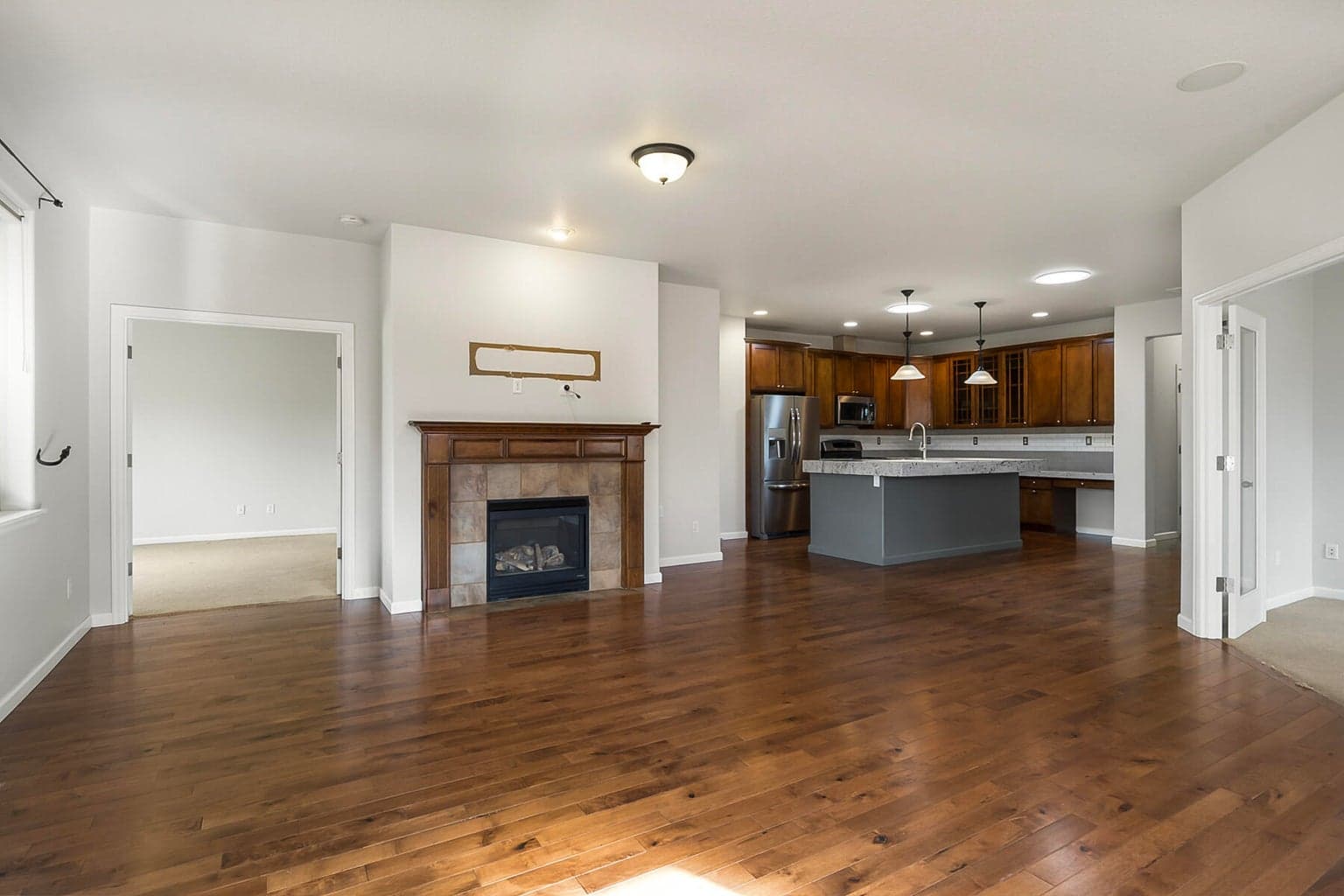 Photo of 2865 SW 49th Street 26 of 44