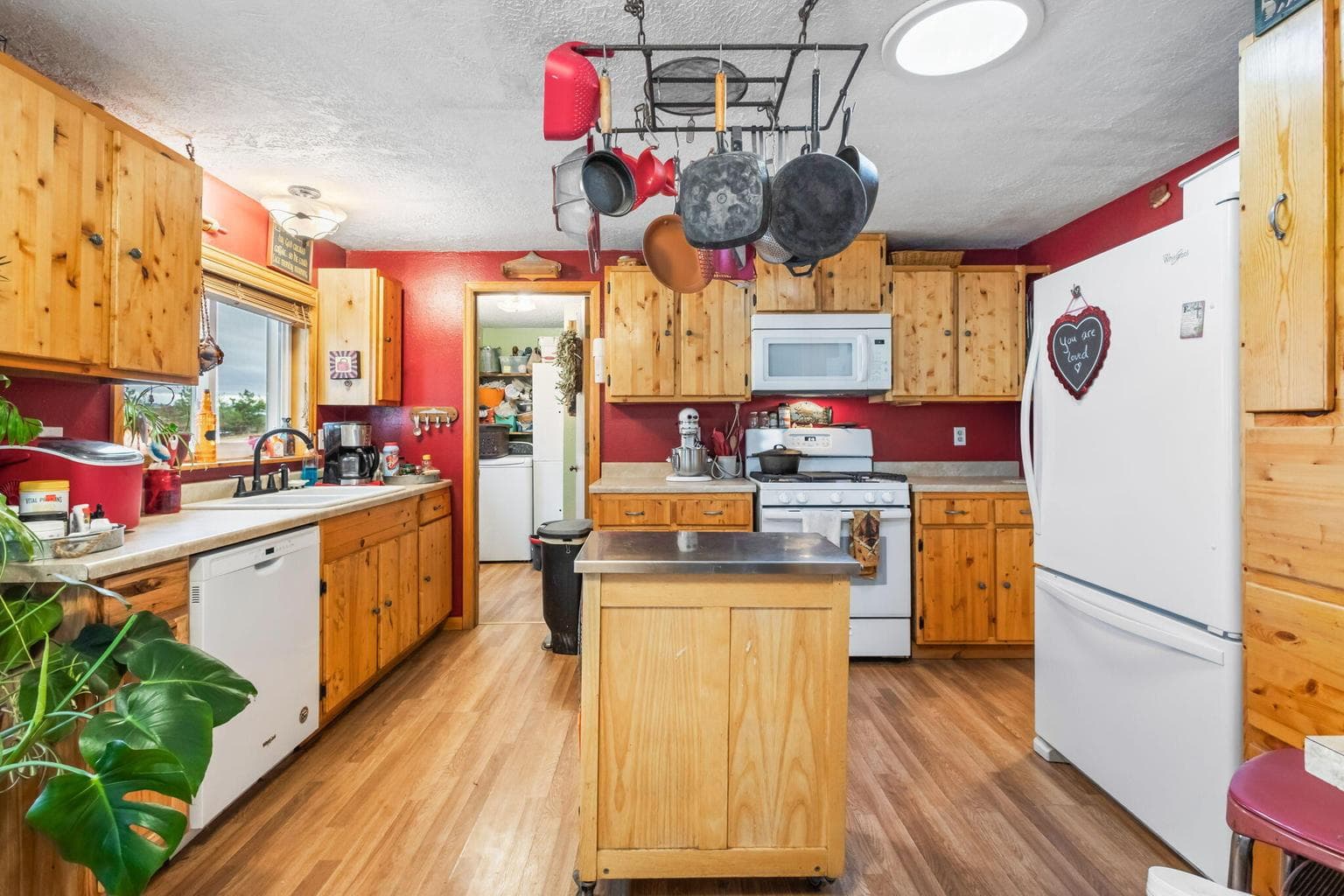 Photo of 775 SE Tumbleweed Lane 14 of 46