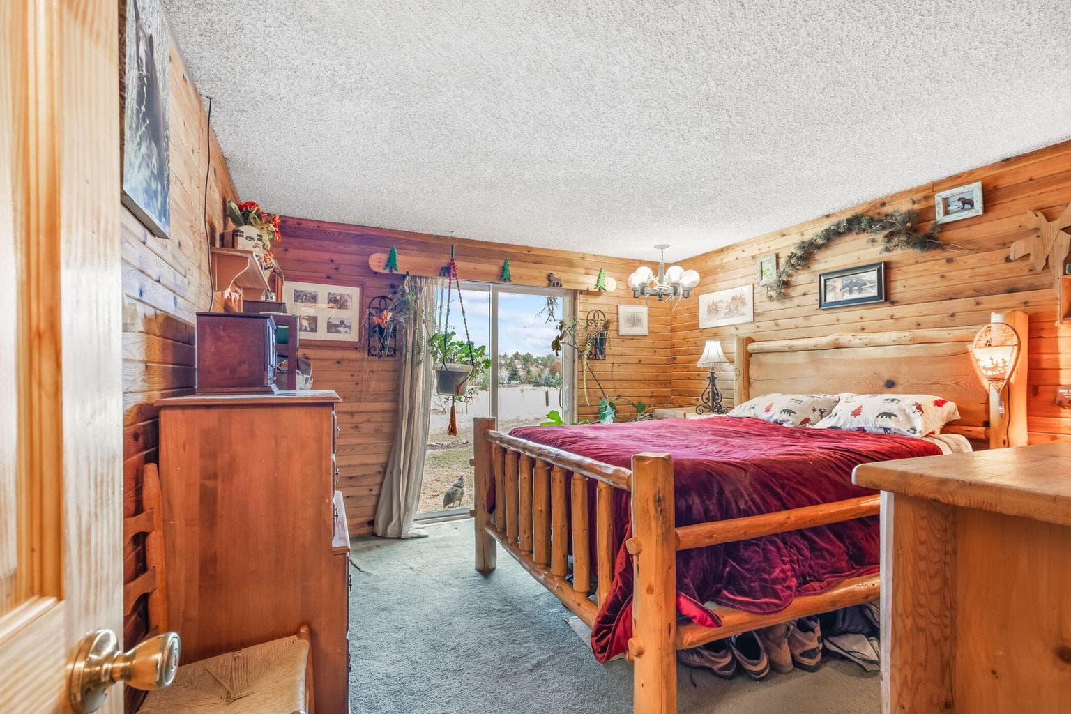 Photo of 775 SE Tumbleweed Lane 21 of 46