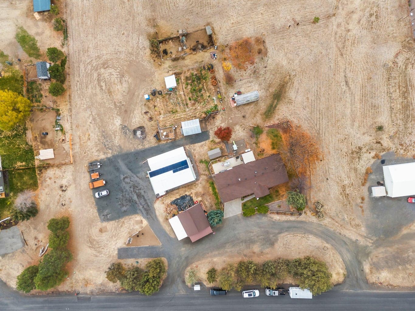 Photo of 775 SE Tumbleweed Lane 45 of 46