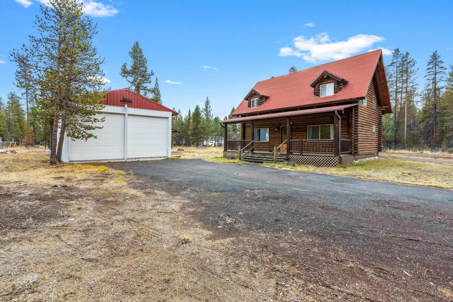 Photo of 16669 Willow Lane 1 of 23