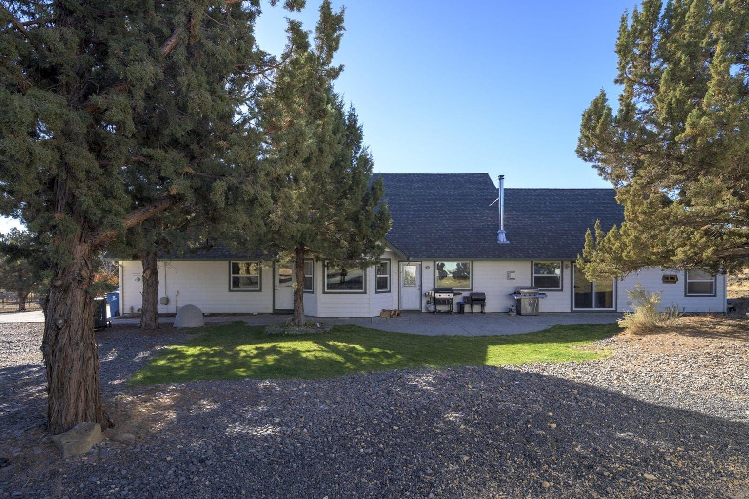 Photo of 6187 SW Jaguar Avenue 69 of 122