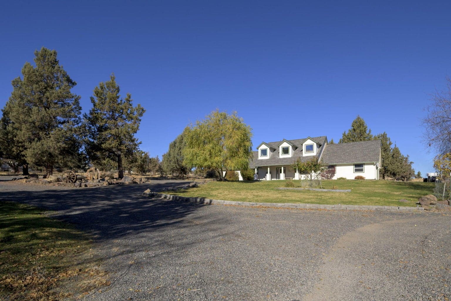 Photo of 6187 SW Jaguar Avenue 92 of 122
