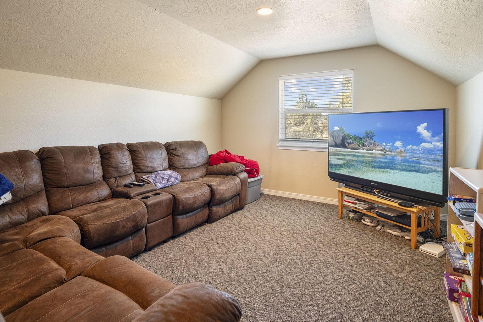 Photo of 6187 SW Jaguar Avenue 38 of 122