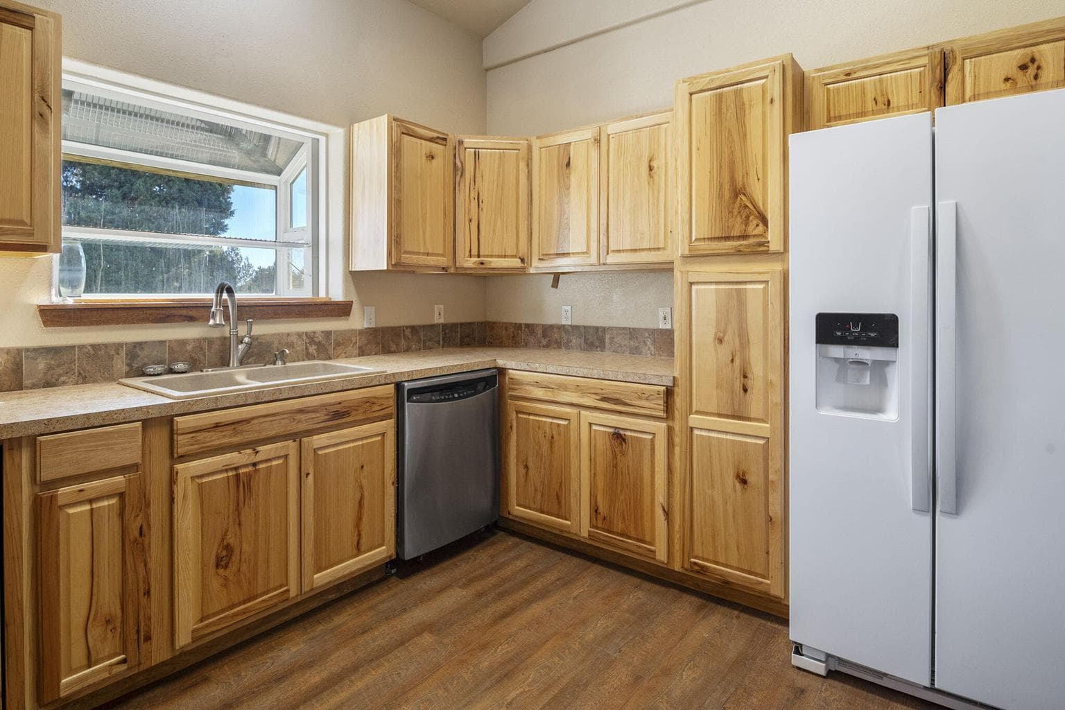 Photo of 6187 SW Jaguar Avenue 54 of 122