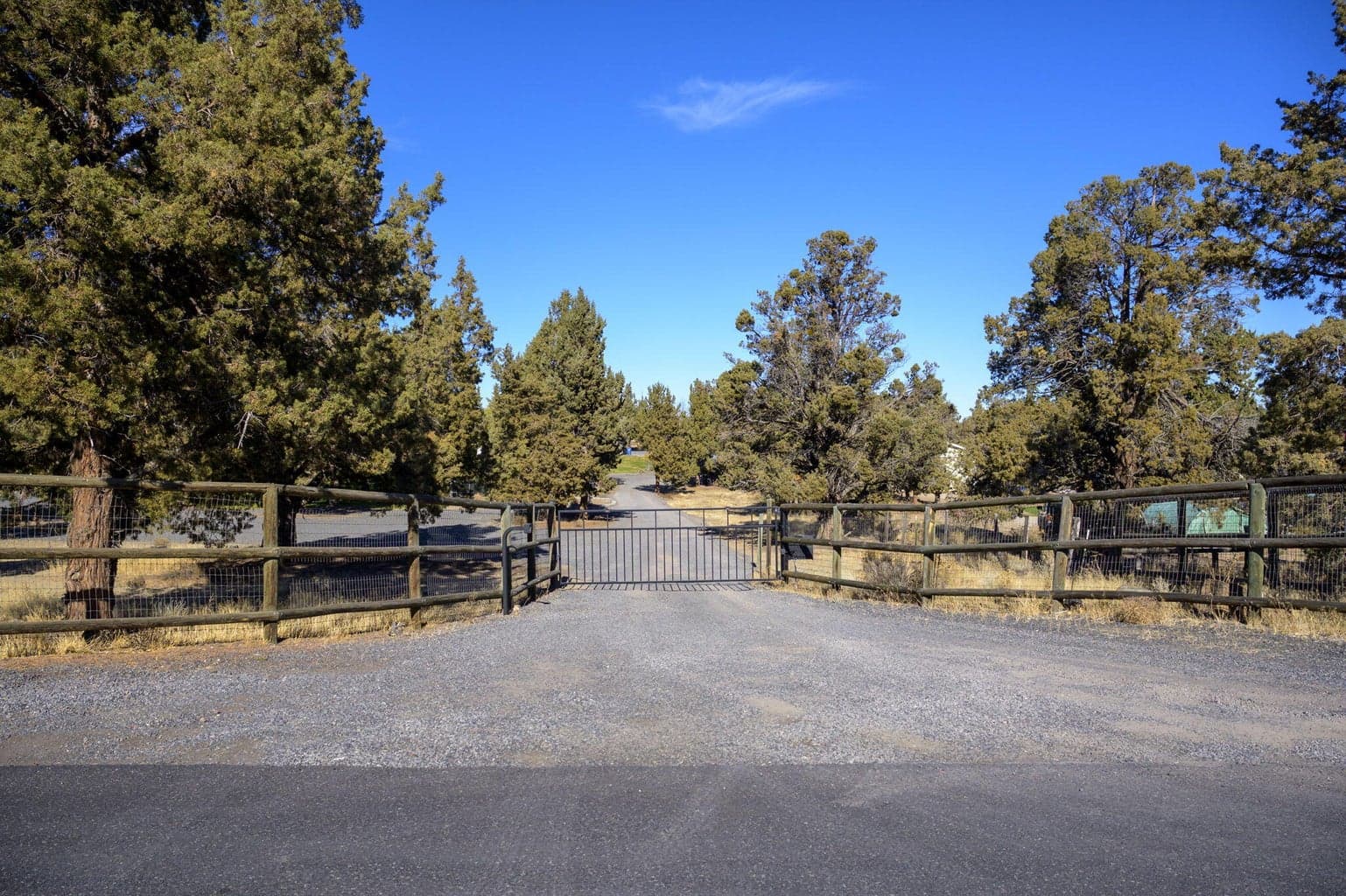 Photo of 6187 SW Jaguar Avenue 93 of 122