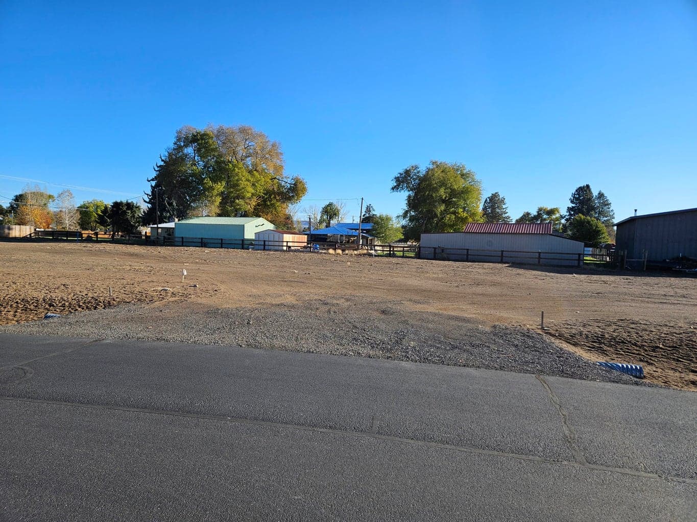 240 Saddle Ridge